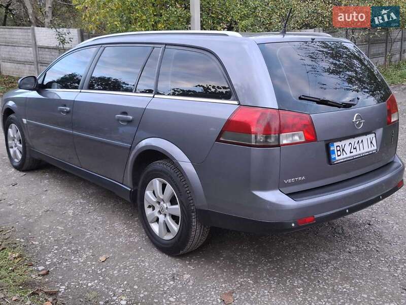 Універсал Opel Vectra 2004 в Рівному фото 23 Універсал Opel Vectra 2004 в Рівному