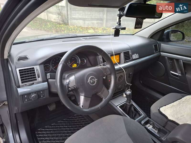 Універсал Opel Vectra 2004 в Рівному фото 38 Універсал Opel Vectra 2004 в Рівному