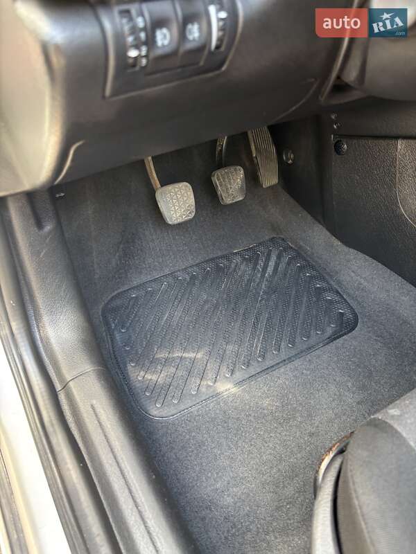 Седан Opel Vectra 2001 в Конотопе фото 22 Седан Opel Vectra 2001 в Конотопе