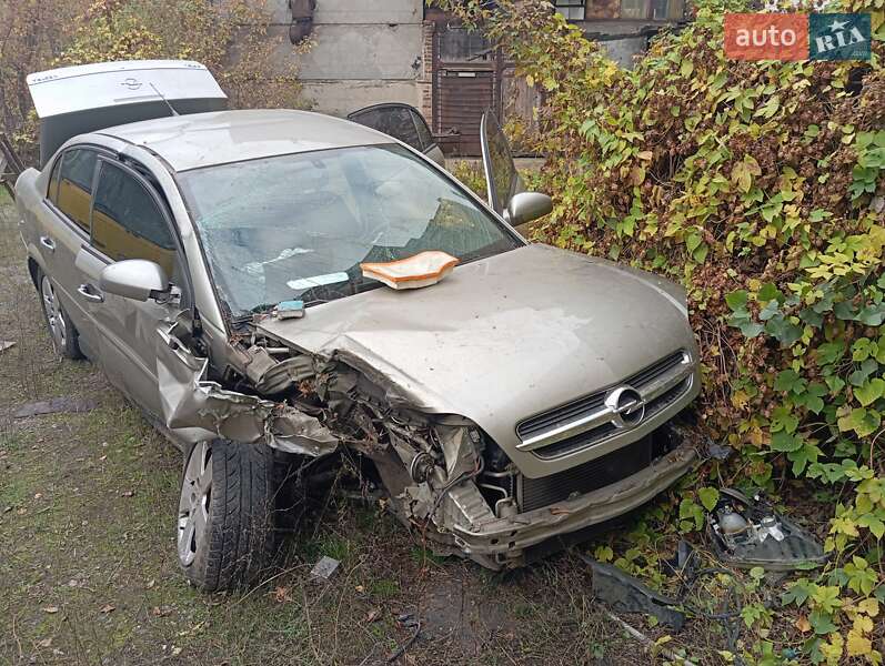 Седан Opel Vectra 2004 в Черкассах фото 3 Седан Opel Vectra 2004 в Черкассах