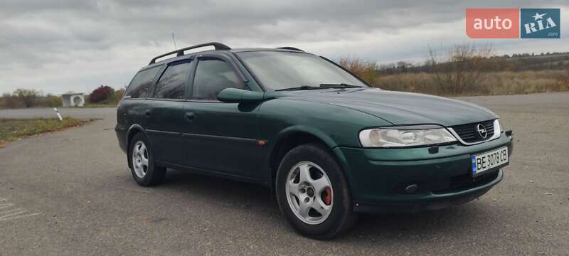Універсал Opel Vectra 1998 в Балті
