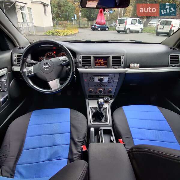 Седан Opel Vectra 2007 в Броварах