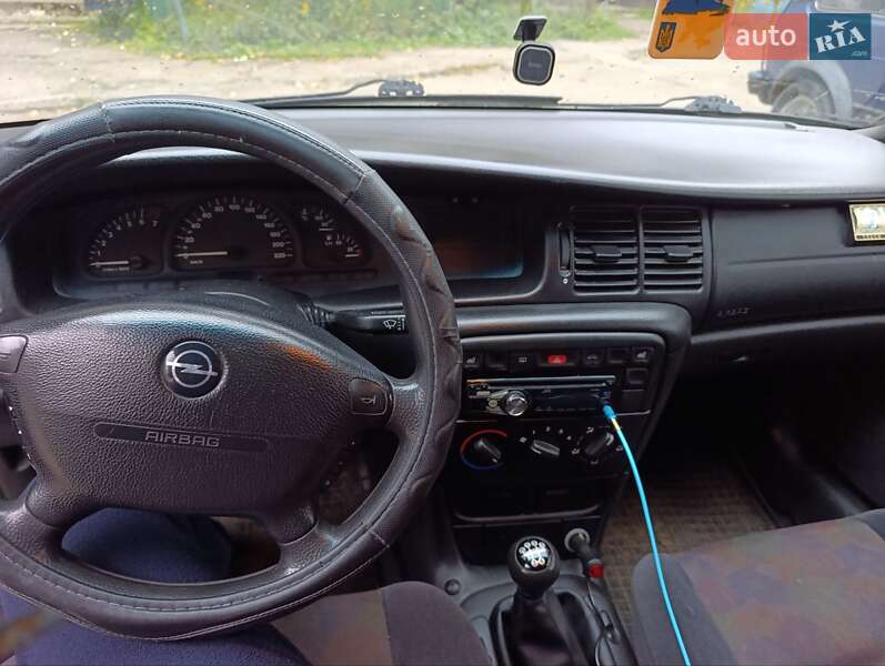 Ліфтбек Opel Vectra 1998 в Івано-Франківську фото 15 Ліфтбек Opel Vectra 1998 в Івано-Франківську