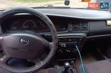 Лифтбек Opel Vectra 1998 в  фото 15 Лифтбек Opel Vectra 1998 в