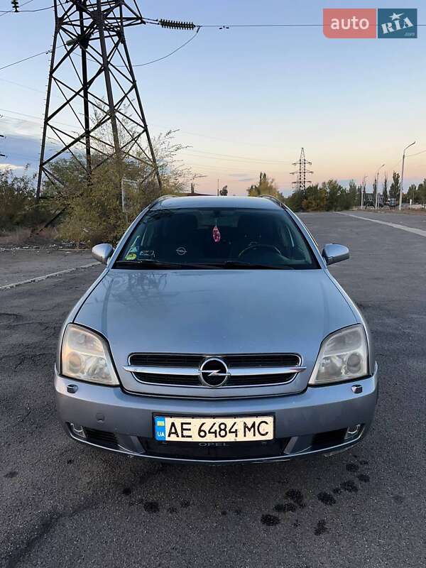 Универсал Opel Vectra 2005 в 