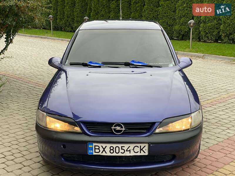 Ліфтбек Opel Vectra 1997 в Дунаївцях фото 4 Ліфтбек Opel Vectra 1997 в Дунаївцях