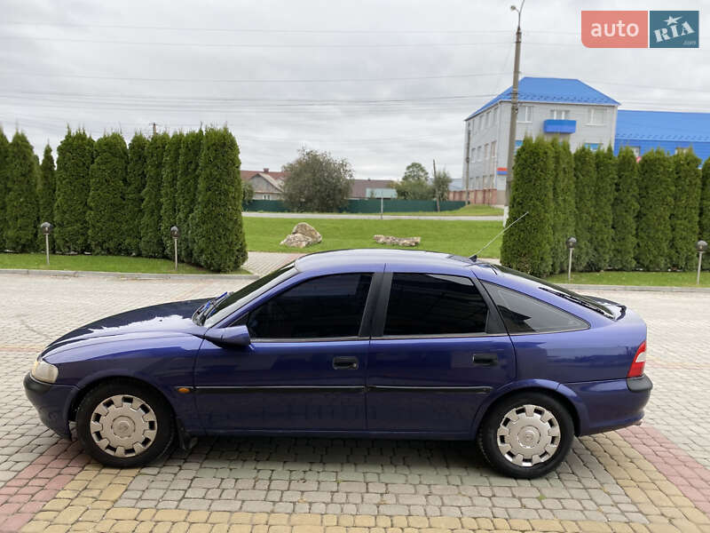 Ліфтбек Opel Vectra 1997 в Дунаївцях фото 18 Ліфтбек Opel Vectra 1997 в Дунаївцях