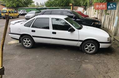 Седан Opel Vectra 1990 в Ровно Седан Opel Vectra 1990 в Ровно
