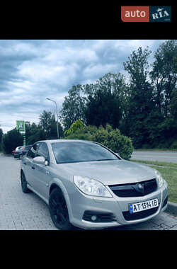 Седан Opel Vectra 2006 в Перегінське