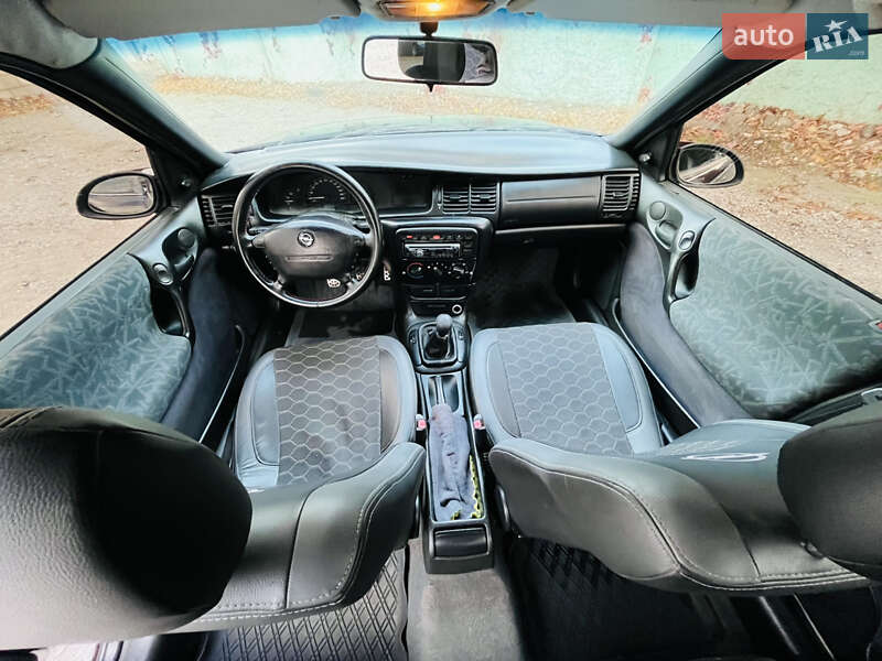 Седан Opel Vectra 1997 в Каменском фото 35 Седан Opel Vectra 1997 в Каменском