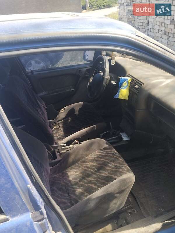 Седан Opel Vectra 1990 в Павлограде фото 4 Седан Opel Vectra 1990 в Павлограде