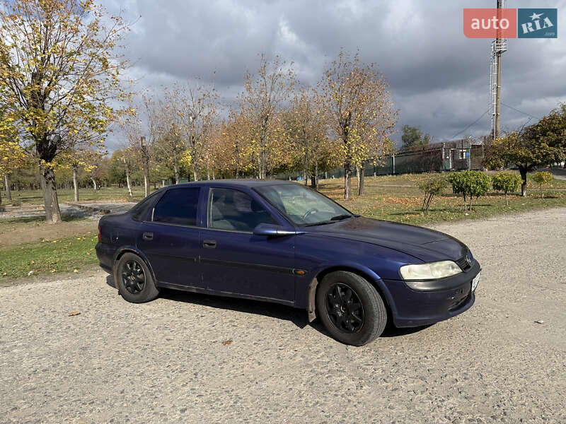 Седан Opel Vectra 1996 в Кривом Роге фото 14 Седан Opel Vectra 1996 в Кривом Роге