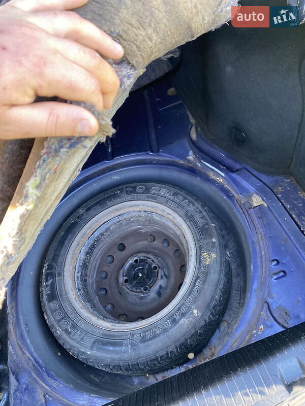 Седан Opel Vectra 1997 в Ивано-Франковске