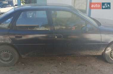 Седан Opel Vectra 1991 в  фото 3 Седан Opel Vectra 1991 в