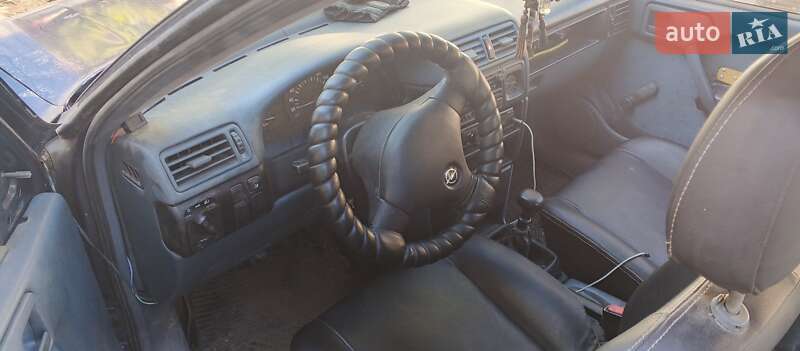 Седан Opel Vectra 1991 в Оратові фото 5 Седан Opel Vectra 1991 в Оратові