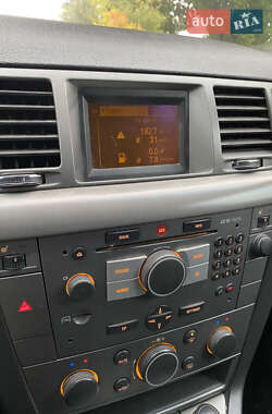 Универсал Opel Vectra 2007 в  фото 12 Универсал Opel Vectra 2007 в