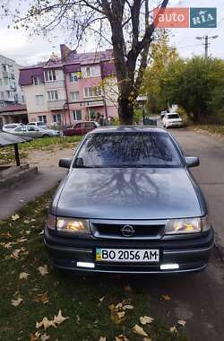Седан Opel Vectra 1994 в  фото 7 Седан Opel Vectra 1994 в