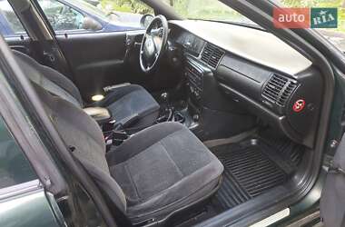 Універсал Opel Vectra 2000 в 