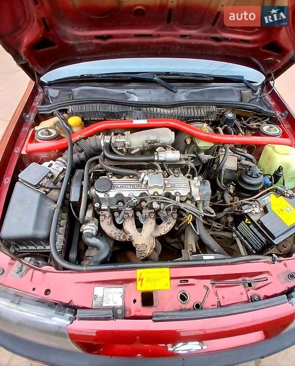 Седан Opel Vectra 1995 в Коростене