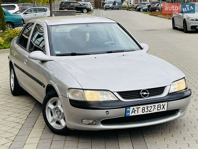 Седан Opel Vectra 1998 в Івано-Франківську фото 2 Седан Opel Vectra 1998 в Івано-Франківську