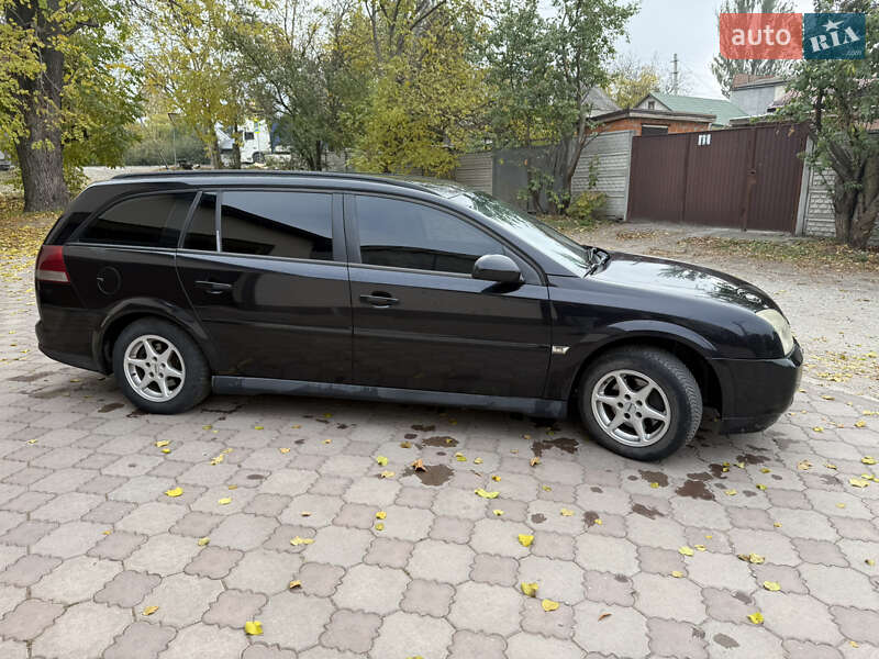 Універсал Opel Vectra 2003 в Дніпрі