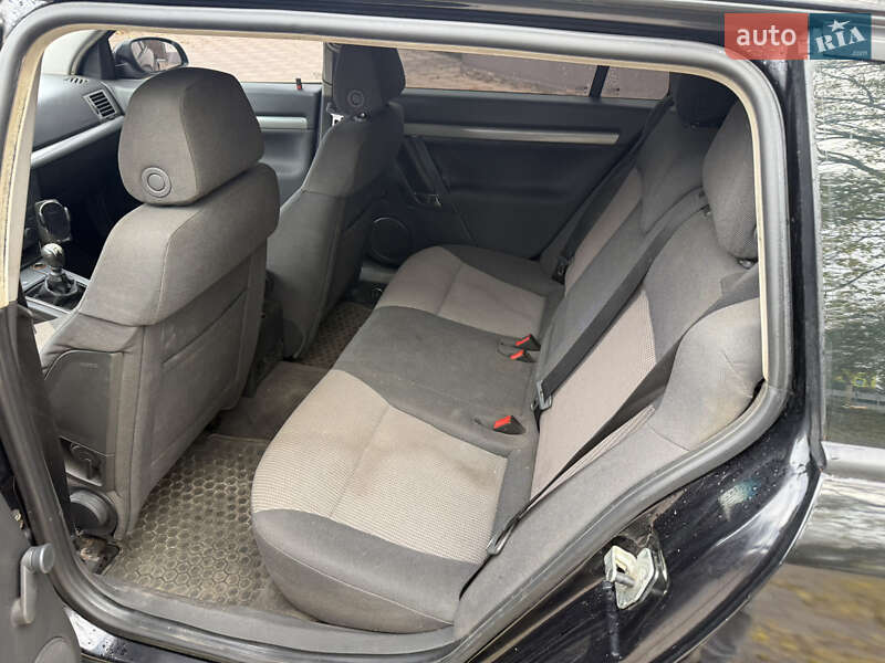 Універсал Opel Vectra 2003 в Дніпрі