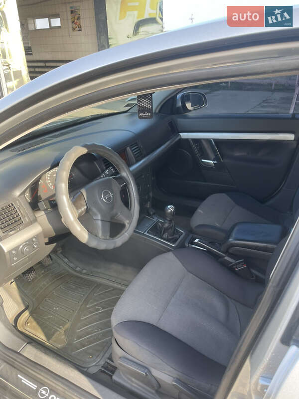 Седан Opel Vectra 2003 в Мерефа