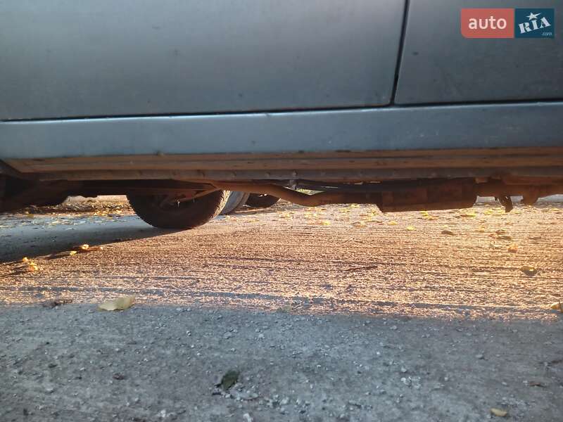 Ліфтбек Opel Vectra 1995 в Жмеринці фото 7 Ліфтбек Opel Vectra 1995 в Жмеринці