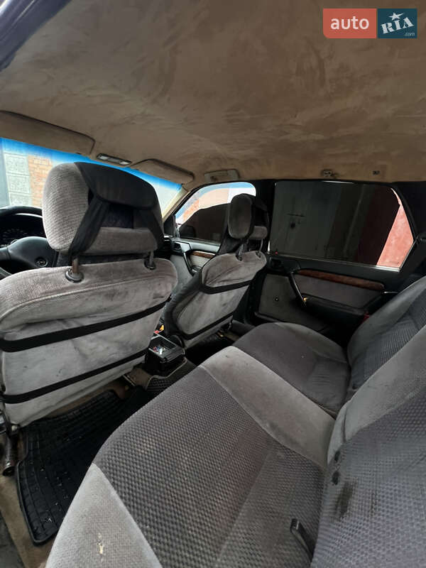 Седан Opel Vectra 1991 в Хмельницькому