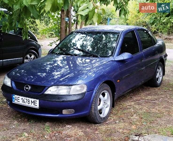 Седан Opel Vectra 1996 в Покрові фото 2 Седан Opel Vectra 1996 в Покрові