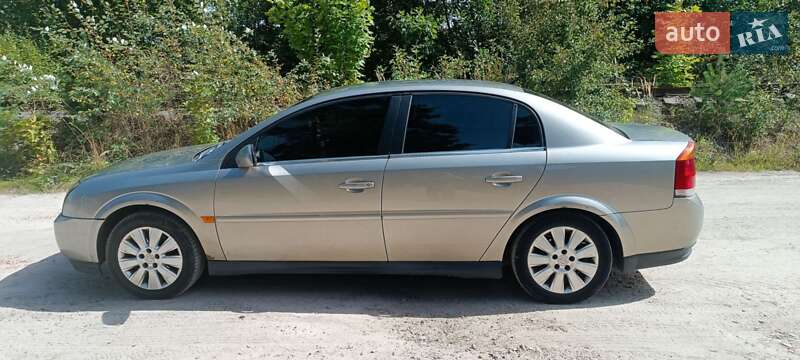 Седан Opel Vectra 2003 в Львове