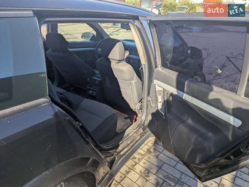 Универсал Opel Vectra 2005 в Городке