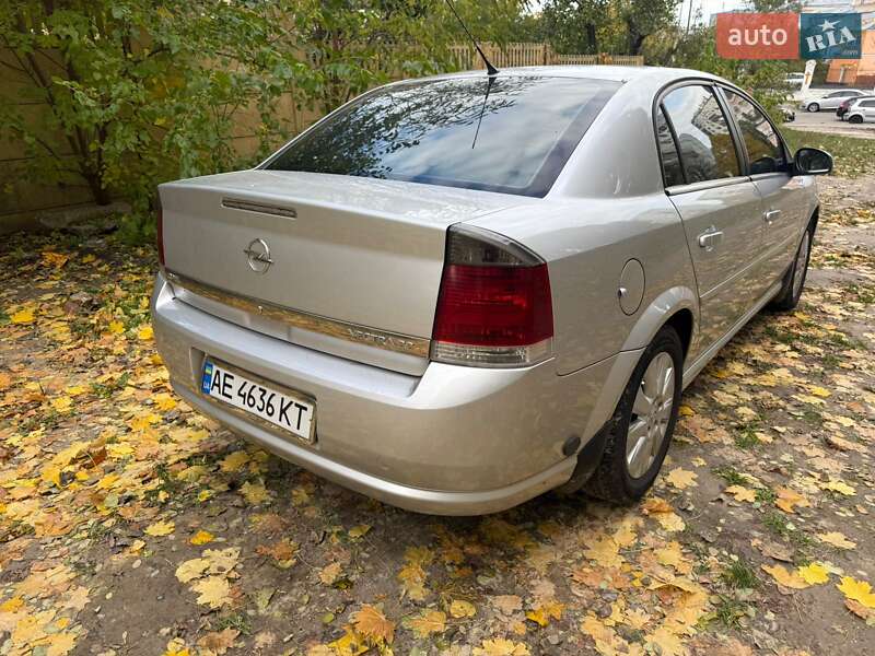 Седан Opel Vectra 2008 в Киеве
