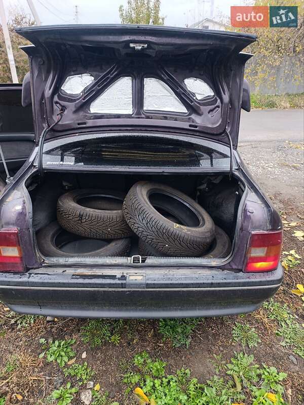 Седан Opel Vectra 1991 в Харькове