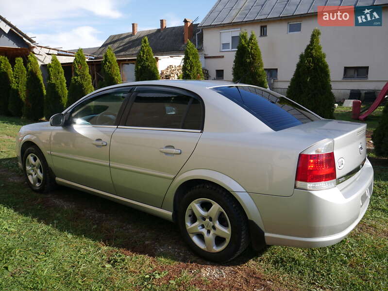 Седан Opel Vectra 2007 в Берегово фото 14 Седан Opel Vectra 2007 в Берегово
