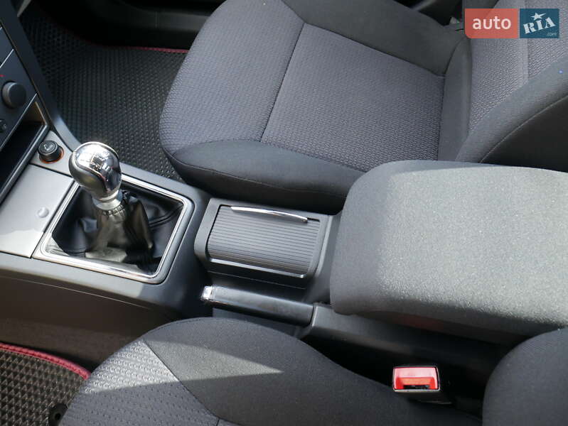 Седан Opel Vectra 2007 в Берегово фото 30 Седан Opel Vectra 2007 в Берегово