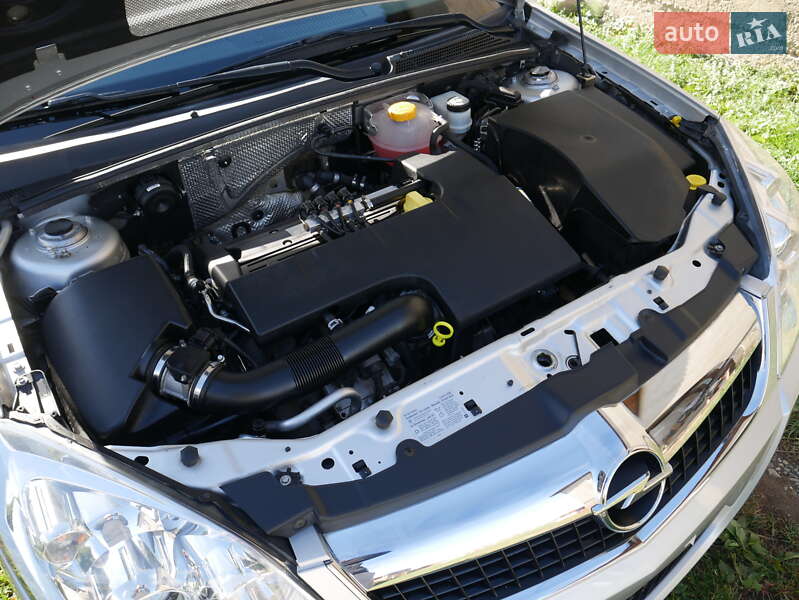 Седан Opel Vectra 2007 в Берегово фото 55 Седан Opel Vectra 2007 в Берегово