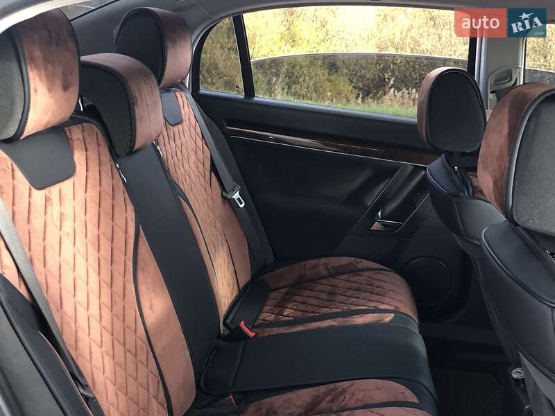 Седан Opel Vectra 2003 в Попельне