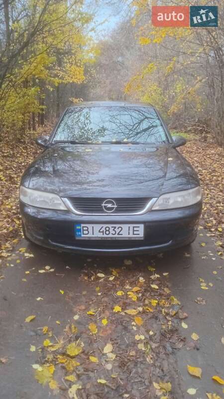 Седан Opel Vectra 1999 в Устивице