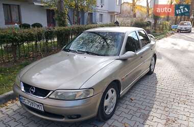 Седан Opel Vectra 1999 в Сокале