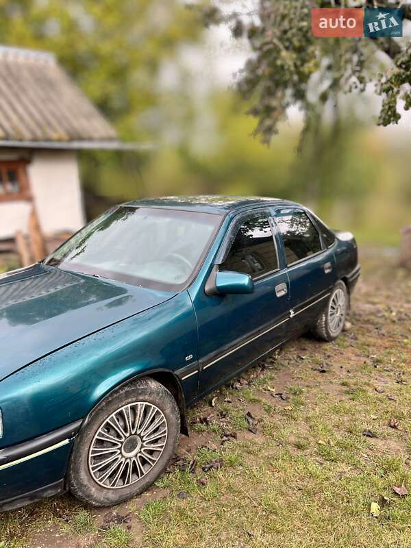 Седан Opel Vectra 1995 в Умани