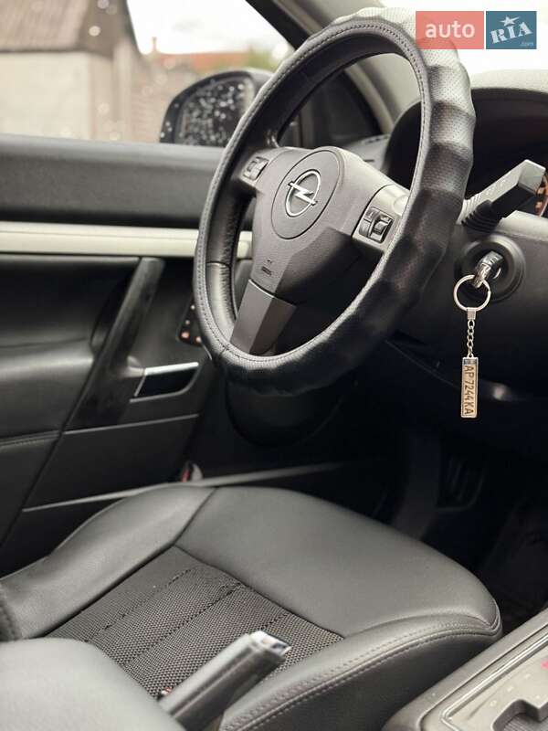 Седан Opel Vectra 2007 в Запорожье фото 4 Седан Opel Vectra 2007 в Запорожье