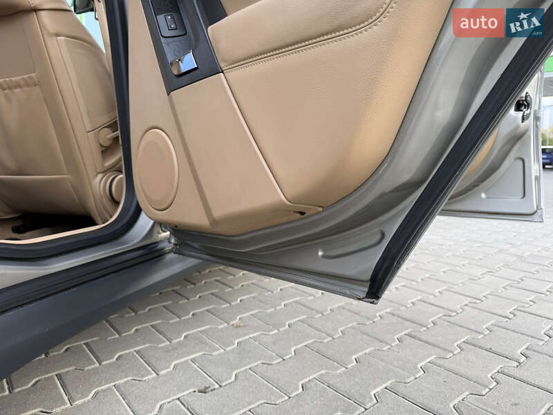 Седан Opel Vectra 2004 в Києві