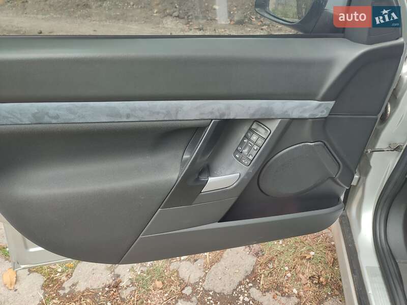 Лифтбек Opel Vectra 2003 в Николаеве фото 16 Лифтбек Opel Vectra 2003 в Николаеве