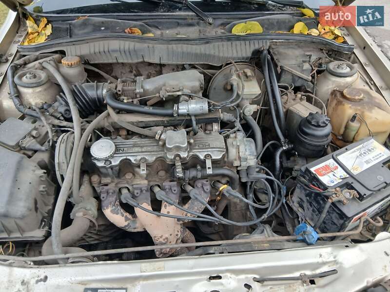 Седан Opel Vectra 1990 в Белополье фото 3 Седан Opel Vectra 1990 в Белополье
