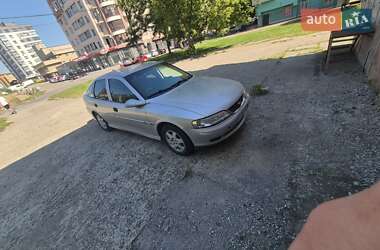 Лифтбек Opel Vectra 1999 в Ивано-Франковске