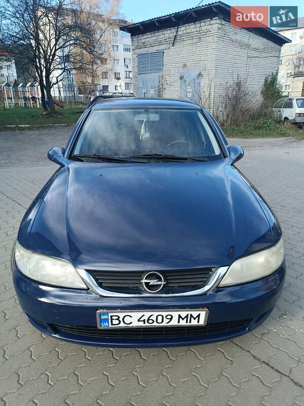 Седан Opel Vectra 2001 в Сколе