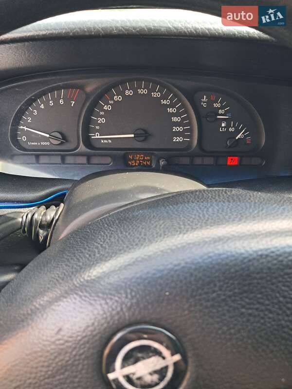 Седан Opel Vectra 1998 в Радехове фото 3 Седан Opel Vectra 1998 в Радехове