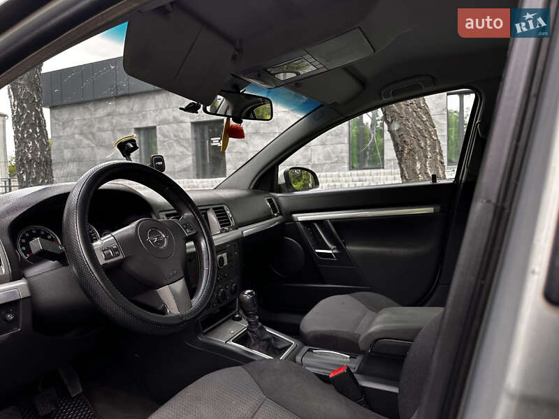 Седан Opel Vectra 2005 в Сумах фото 3 Седан Opel Vectra 2005 в Сумах