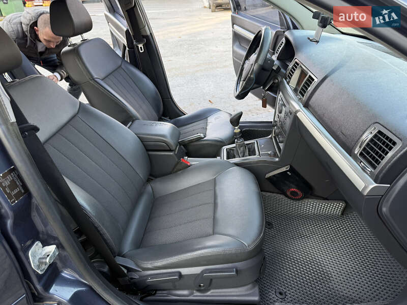 Ліфтбек Opel Vectra 2007 в Звягелі